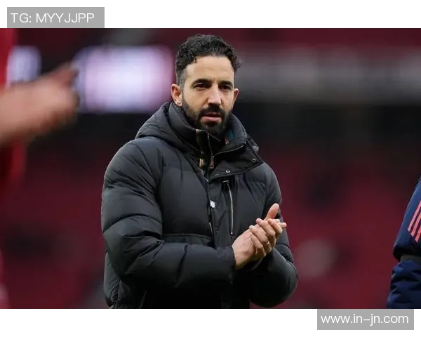 曼联高层提前三天决定解雇阿莫林拉爵全力支持这一决策 曼联高层提前三天决定解雇阿莫林拉爵全力支持这一决策